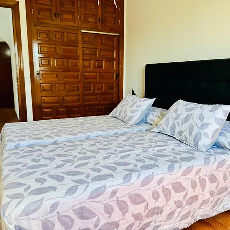 Palmeras 15 דירה נרחה