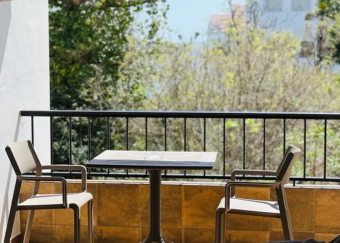 Palmeras 15 * Нерха